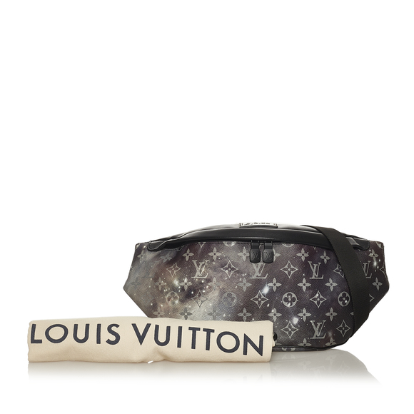 Pre-Loved Louis Vuitton Monogram Galaxy Discovery Bumbag - Picture 10 of 10